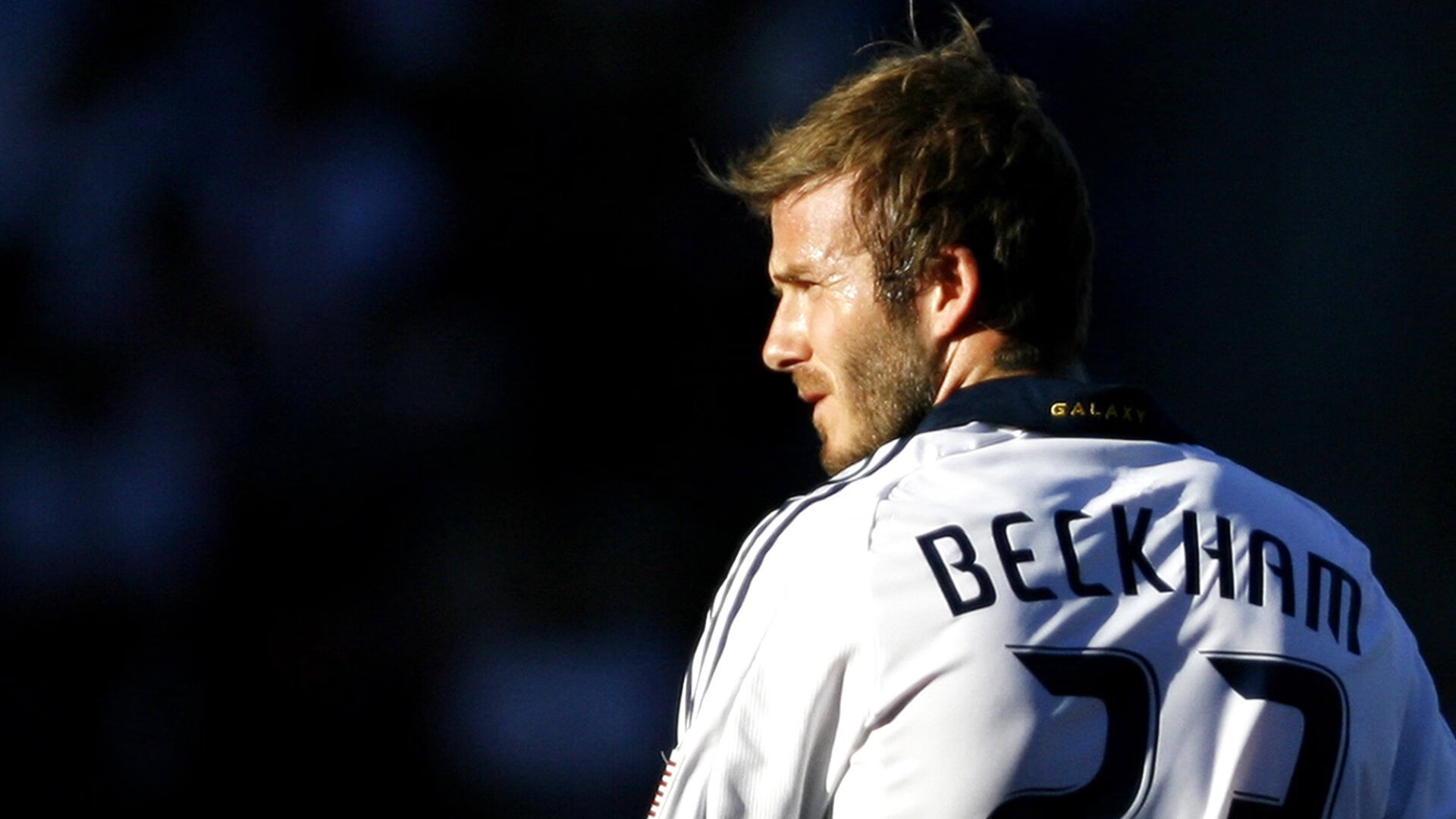 《电竞界的“金牌搭档”：合作背后的故事》，电竞与品牌合作