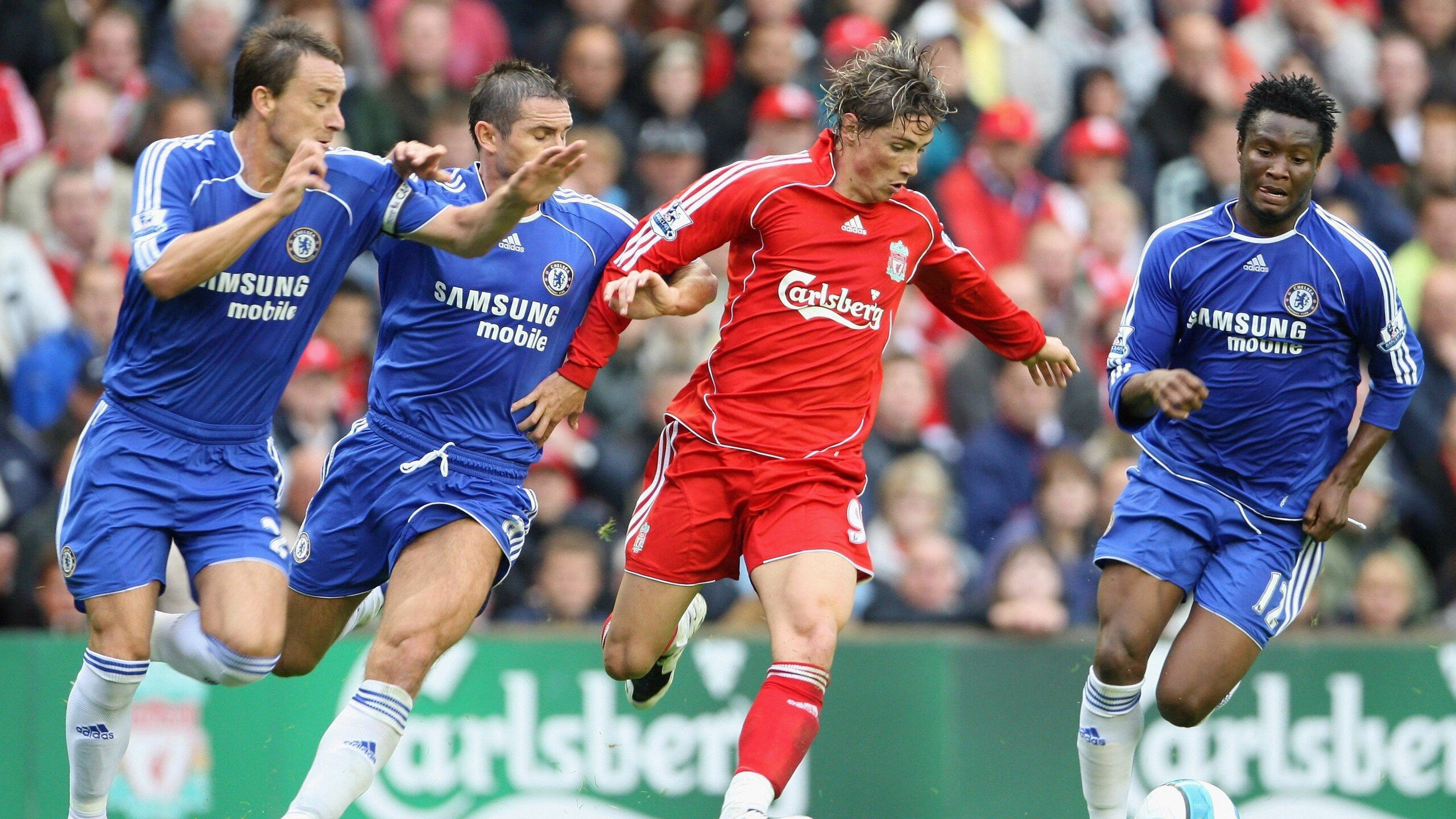 开云体育官方网入口-足球医疗急救服务体系在赛场全面部署，足球医疗团队