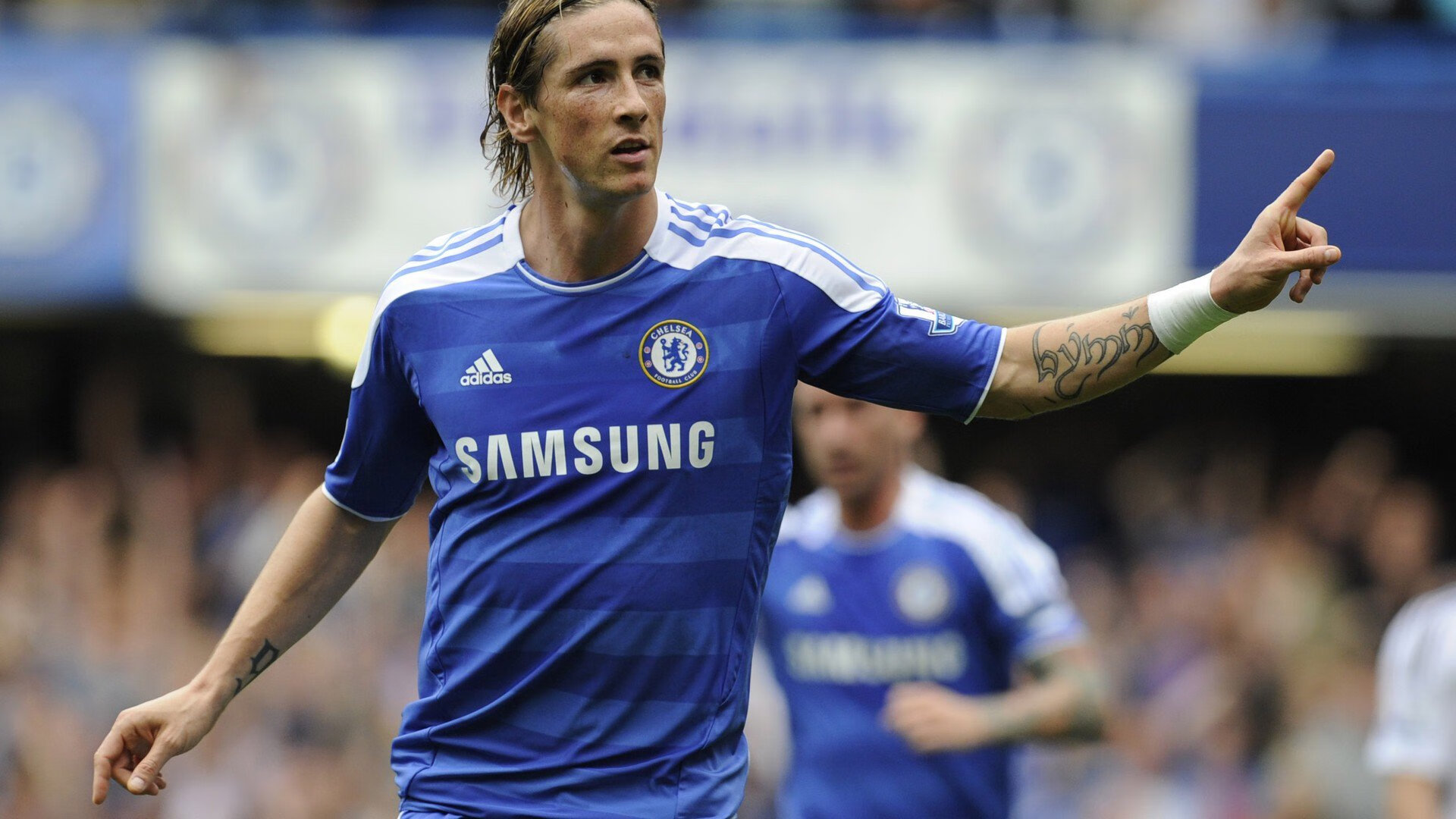 开云竞猜官网-里昂2-2尼斯，德佩和井手口分享进球，德佩在里昂年薪